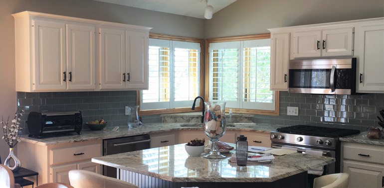 Las Vegas kitchen with shutters and appliances